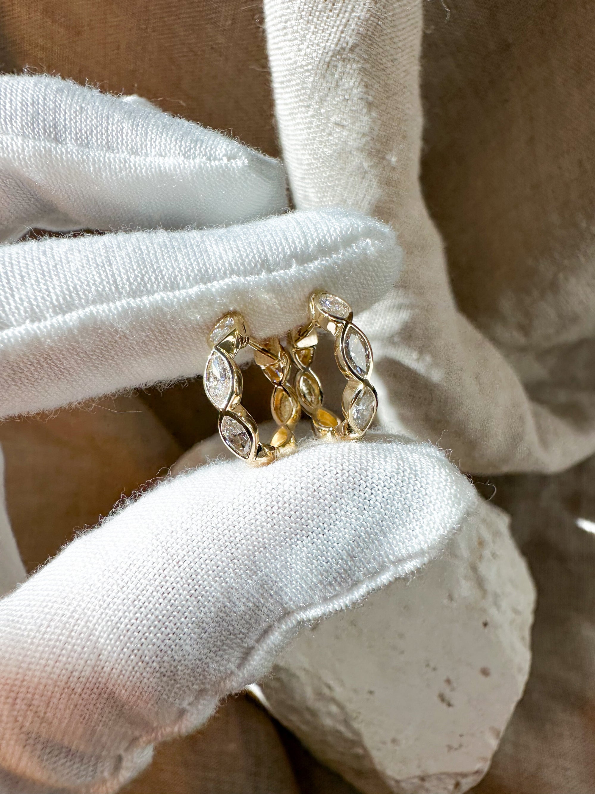 Marquise Hoops