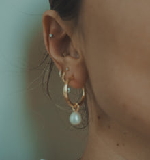 The Pearl Drop Earrings