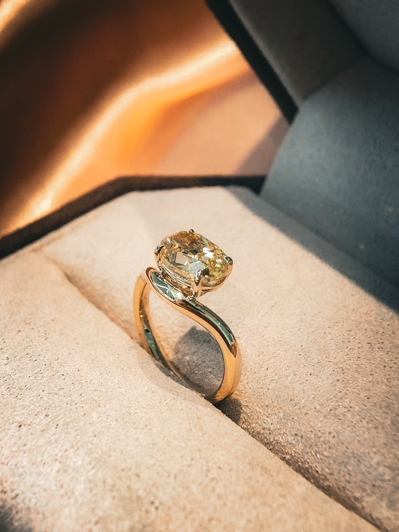 The Golden Lady M Pinky Ring