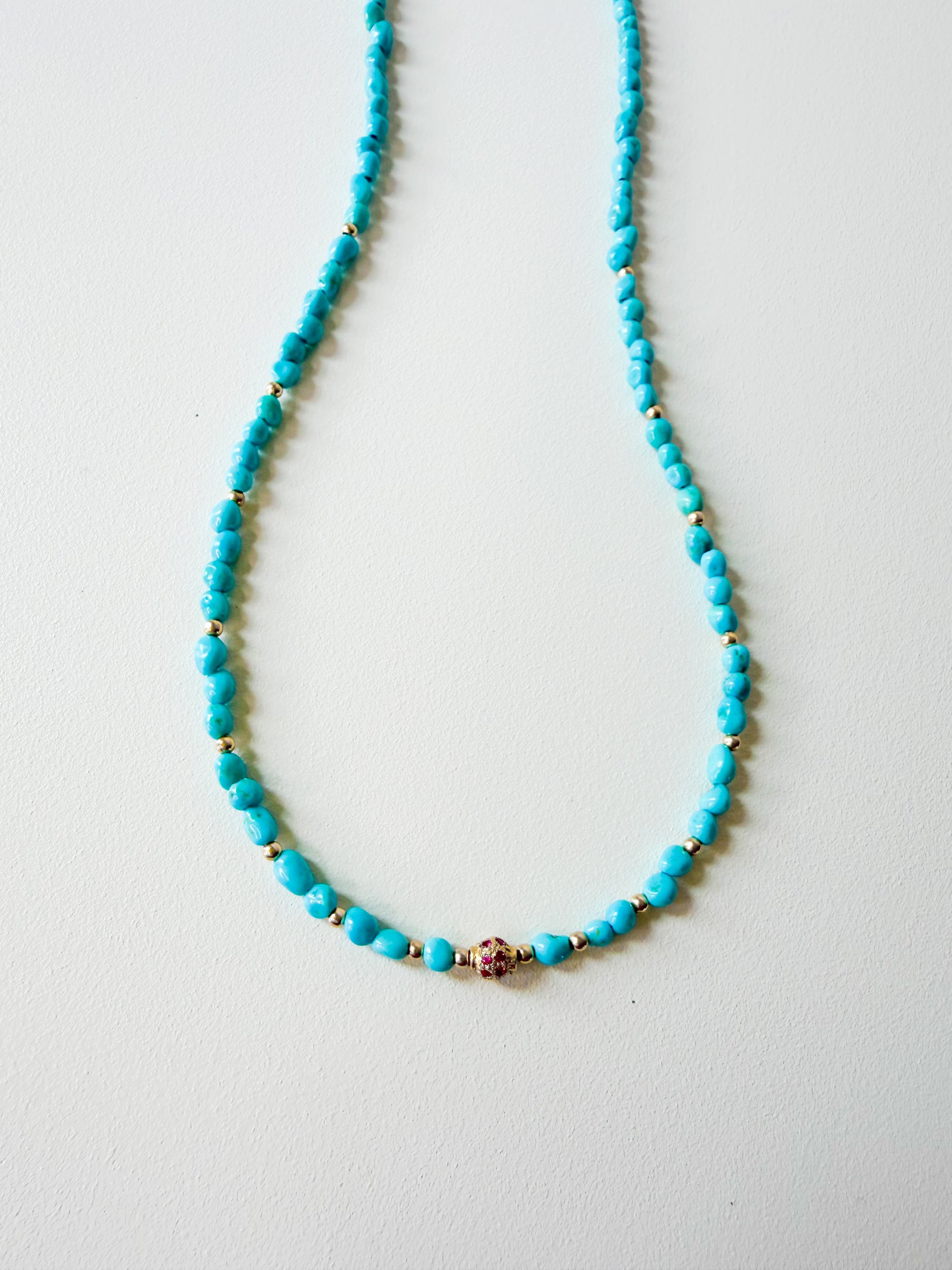 La Sirena Rosa Necklace