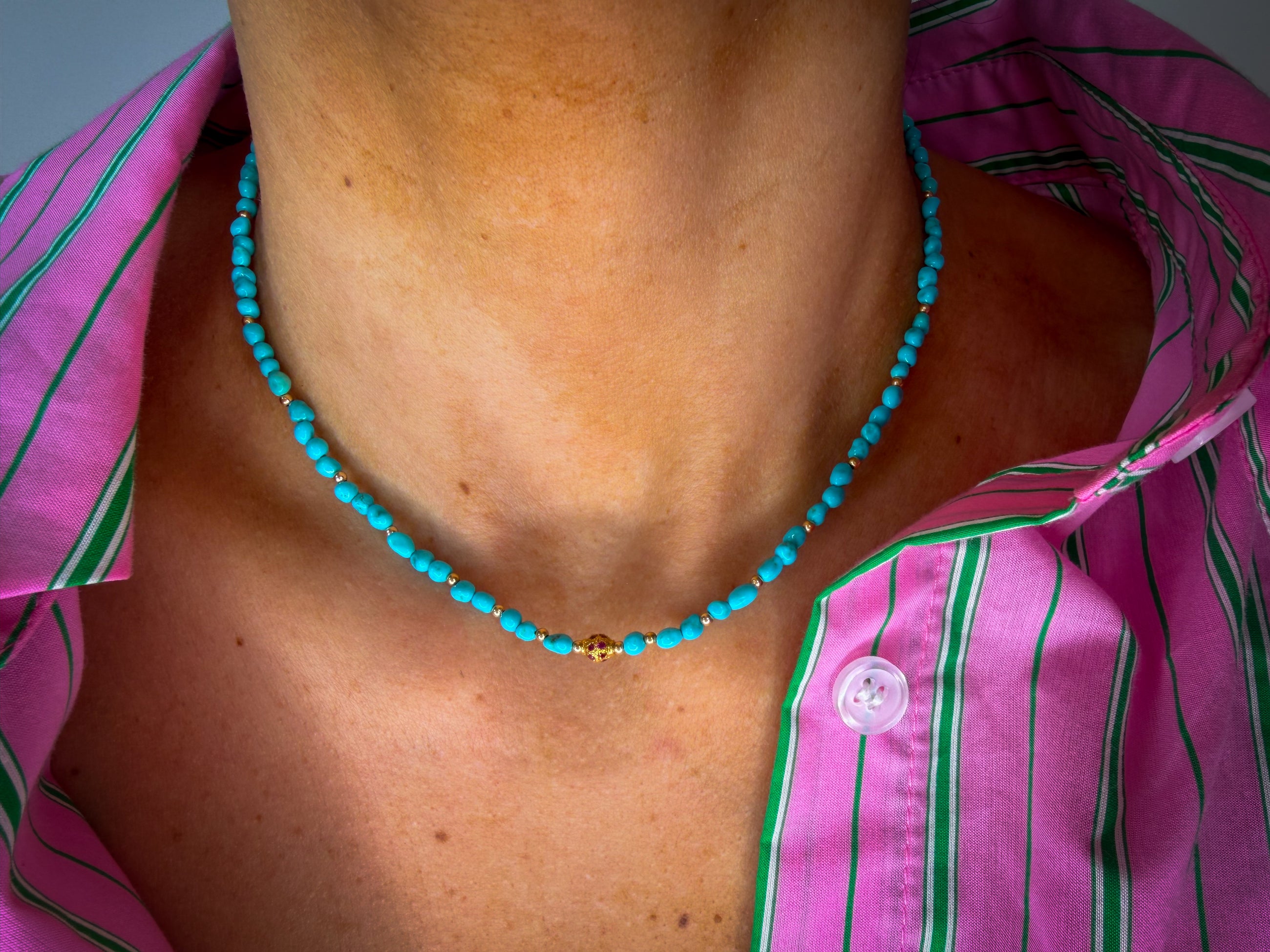 La Sirena Rosa Necklace