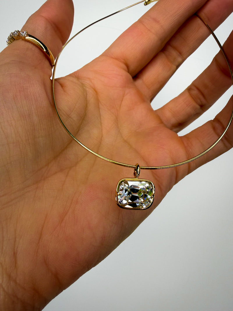 Heirloom Horizon Necklace