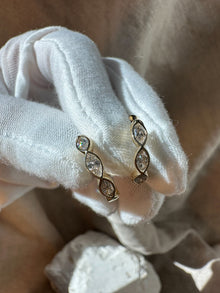 Marquise Hoops