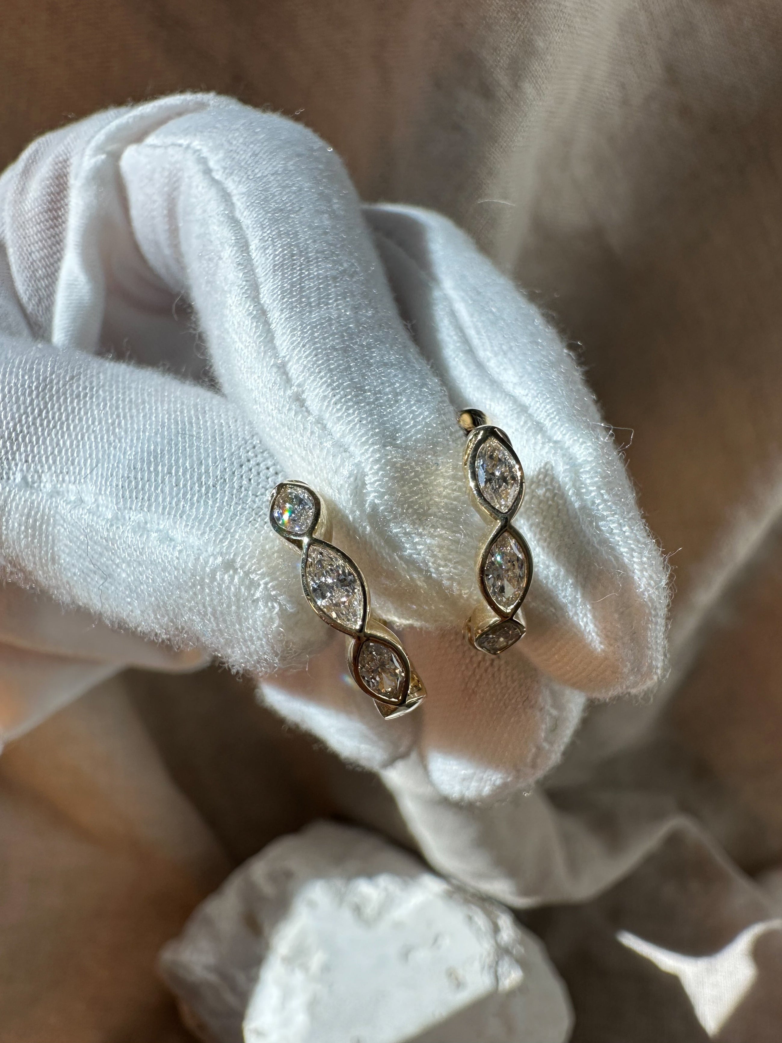 Marquise Hoops