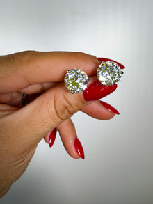 The Boss - Brilliant Cut 10ctw Diamond Studs