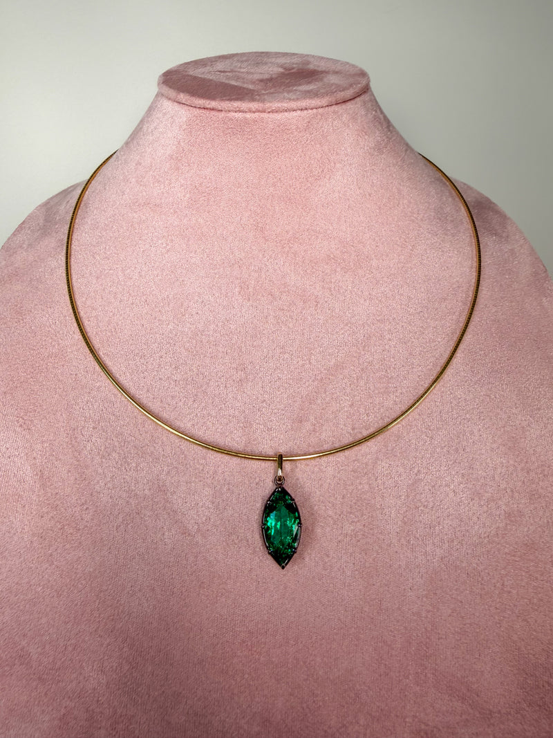 Verde Heirloom Marquise Pendant