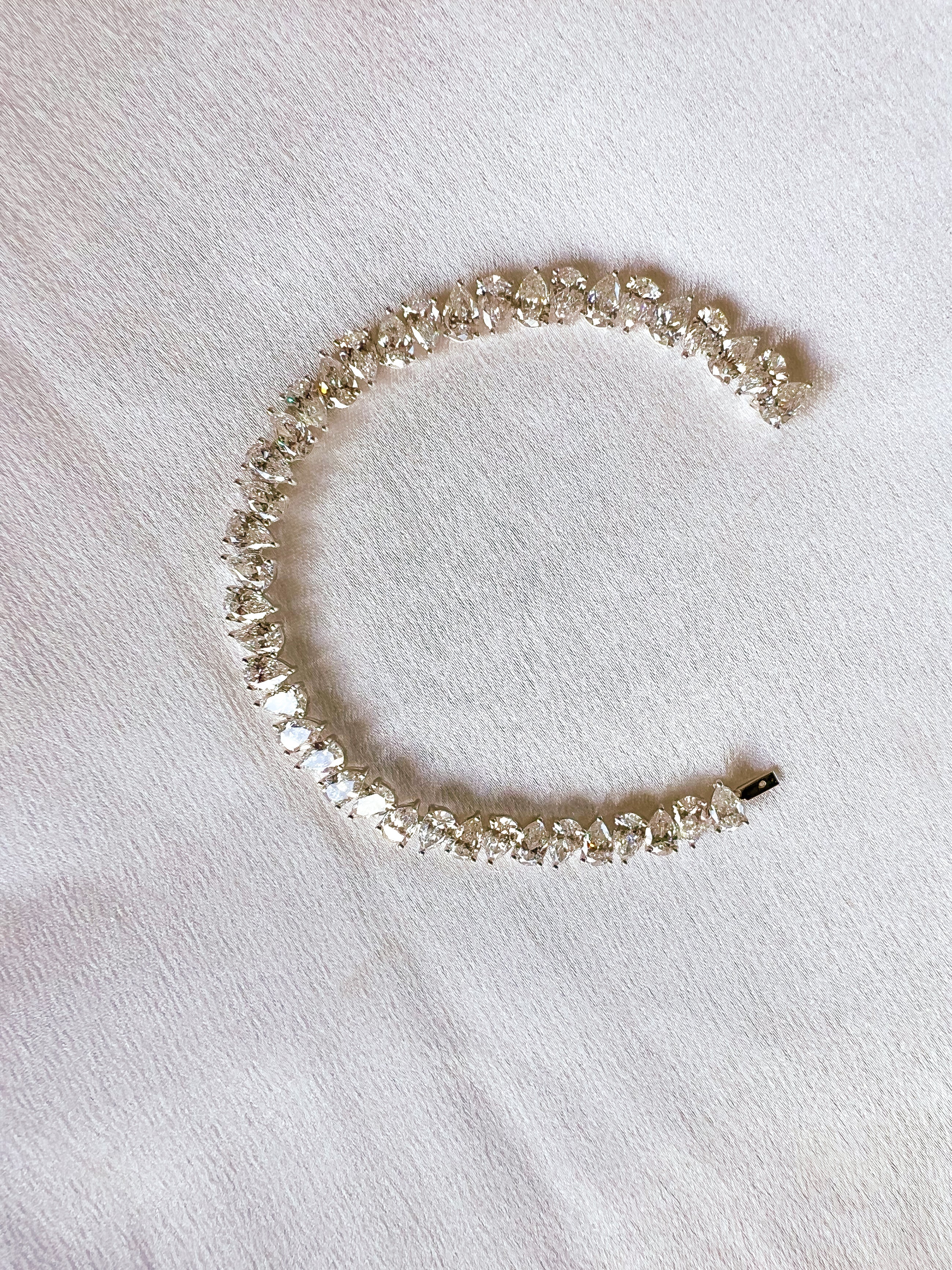 The Alternating Pear Diamond Tennis Bracelet