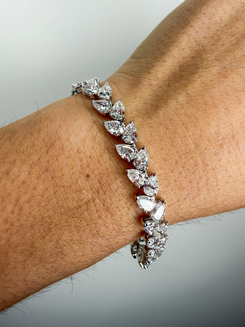 La Plume Pear Tennis Bracelet