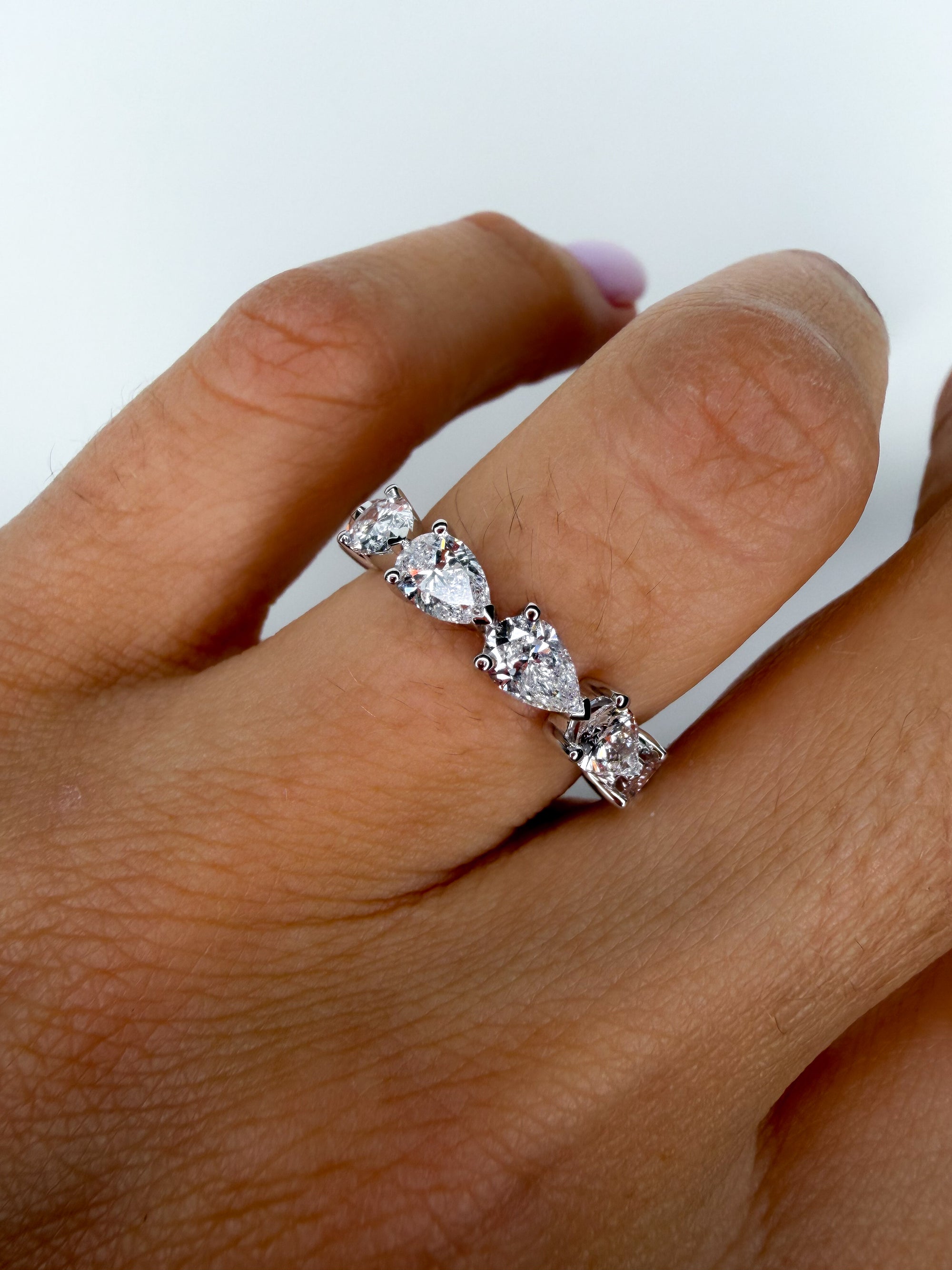 The Horizontal Pear Eternity Band