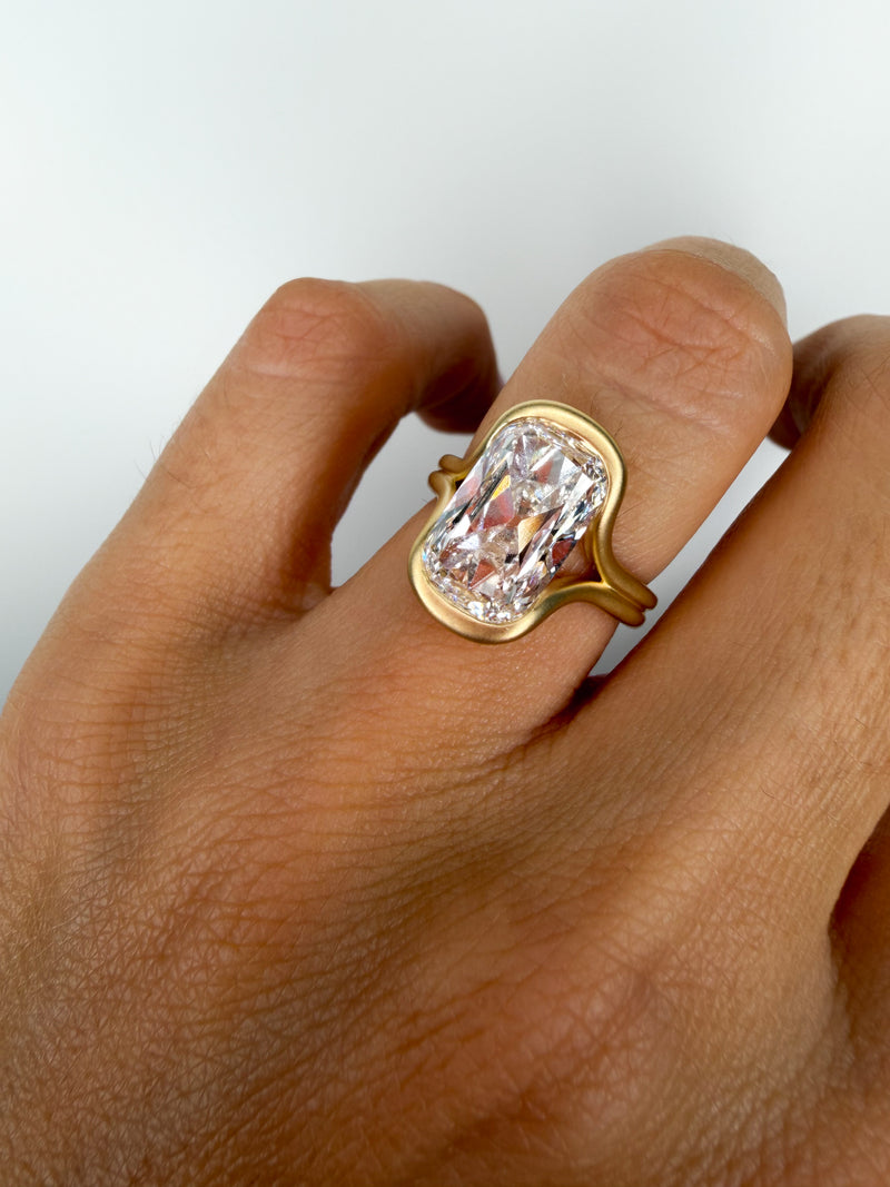 The Solstice Heirloom Ring