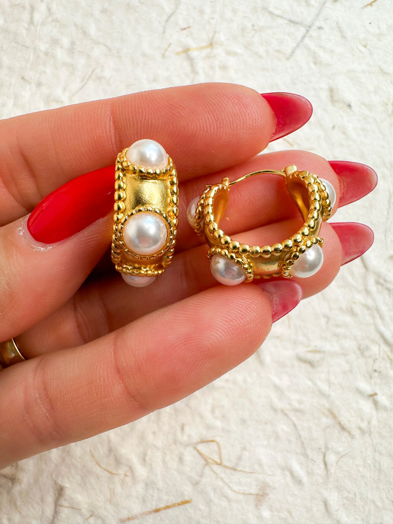 Luna Pearl Hoops