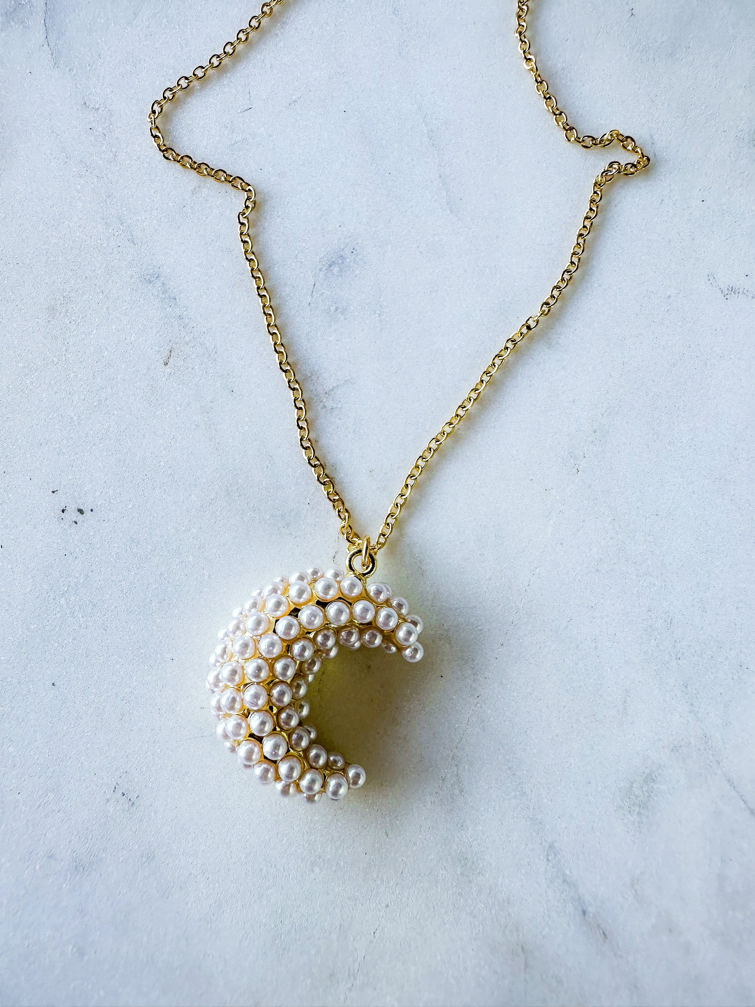 Puffy Pearl Moon Necklace