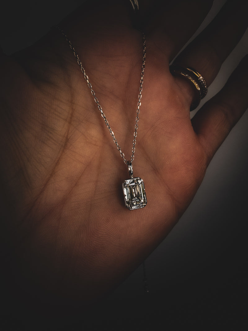 Georgian Emerald Pendant Necklace