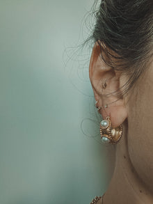 Luna Pearl Hoops