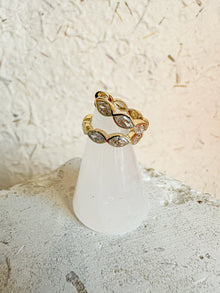Marquise Hoops