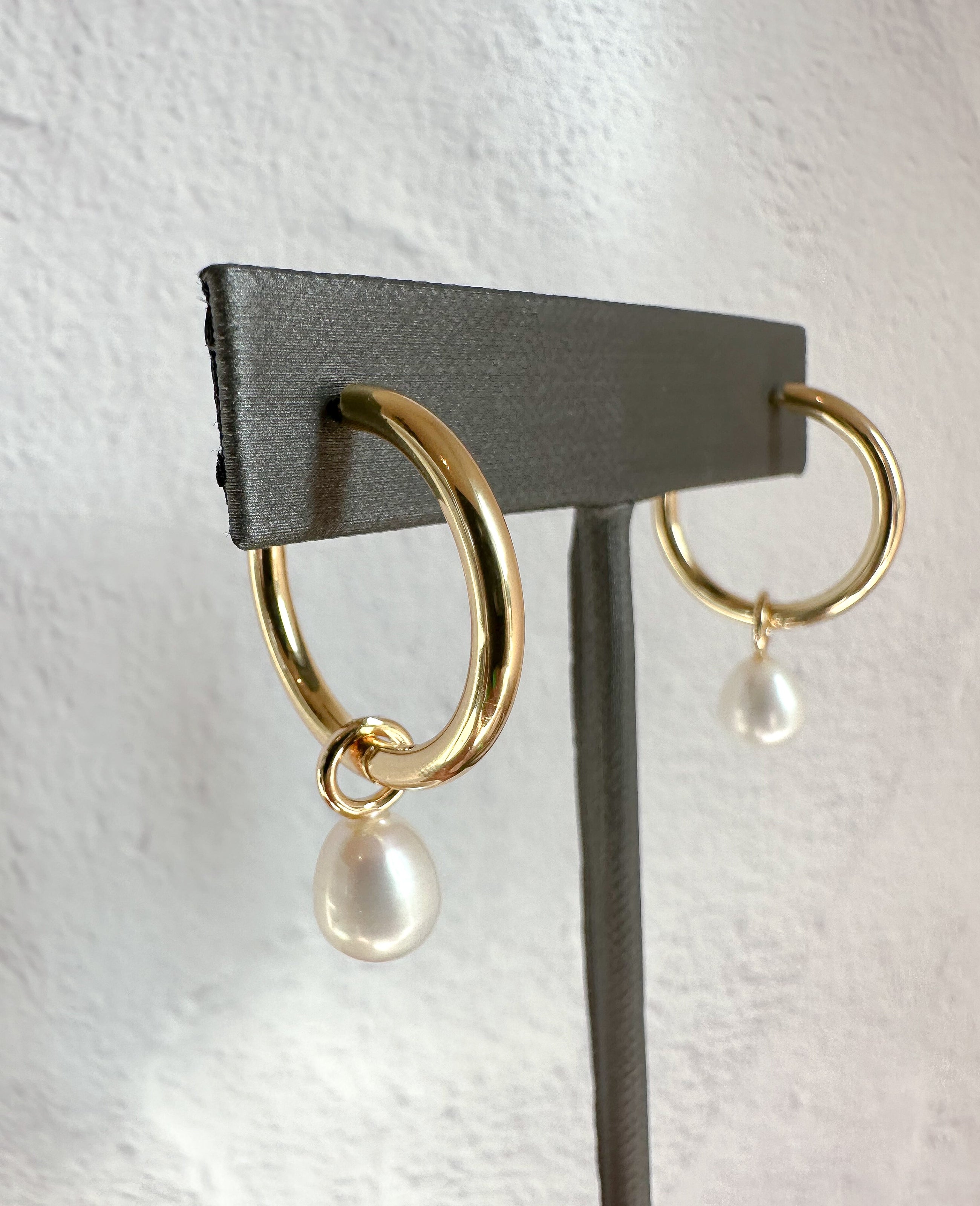The Pearl Drop Earrings