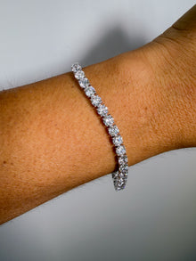 The Floating Diamond Tennis Bracelet