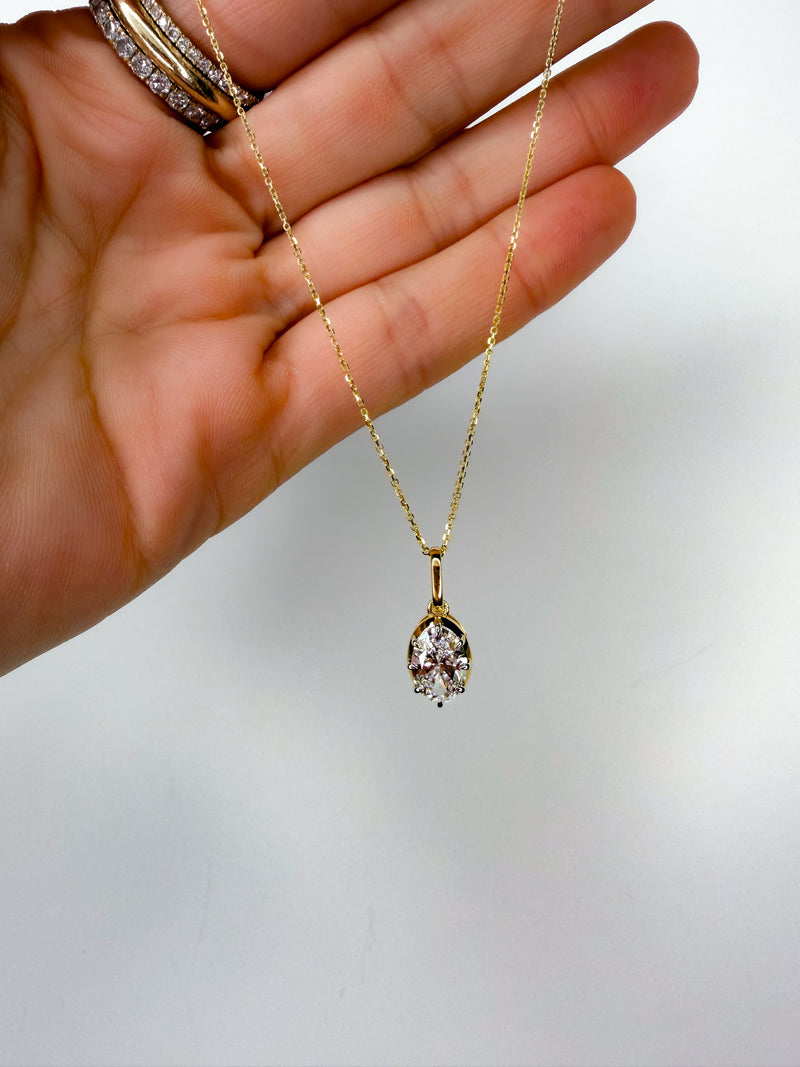 The Josie Oval Necklace
