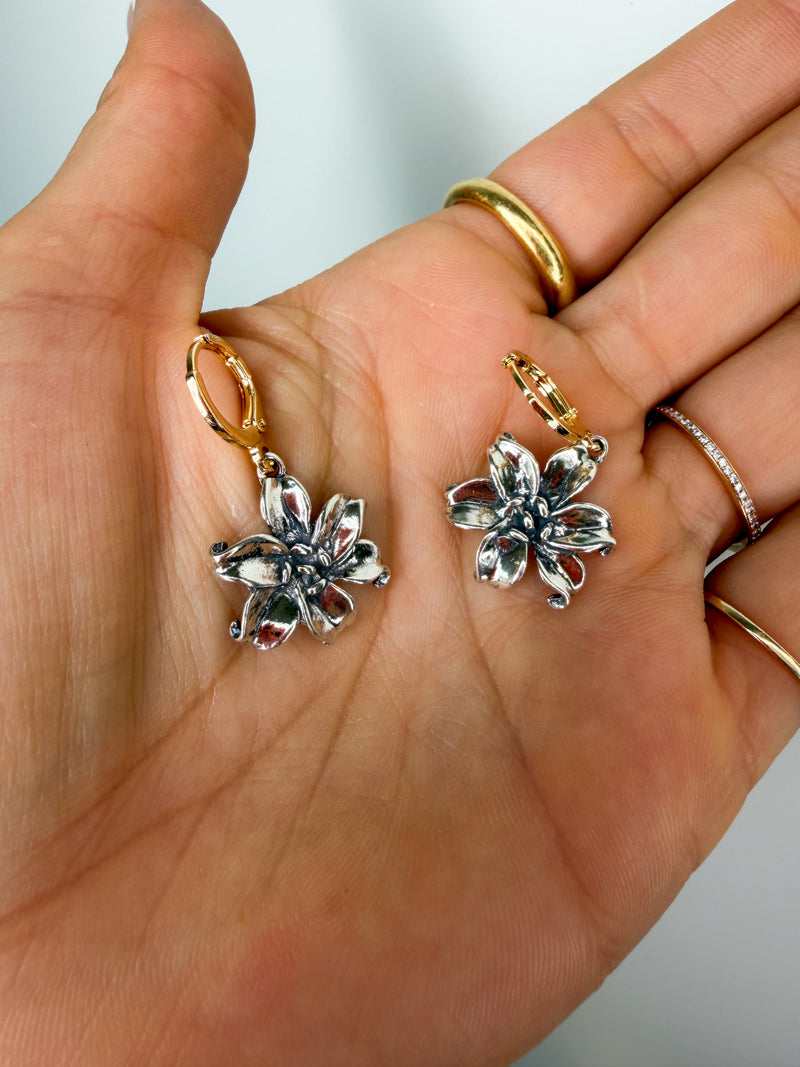 Silver Island Bloom Earrings