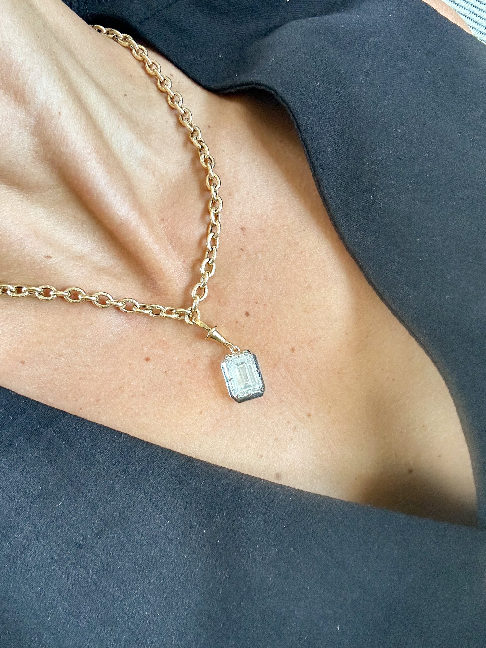 Seraphine Emerald Pendant