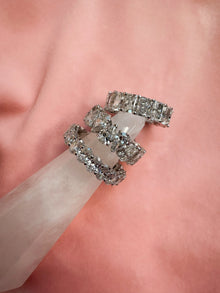 The Alternating Pear Diamond Eternity Band