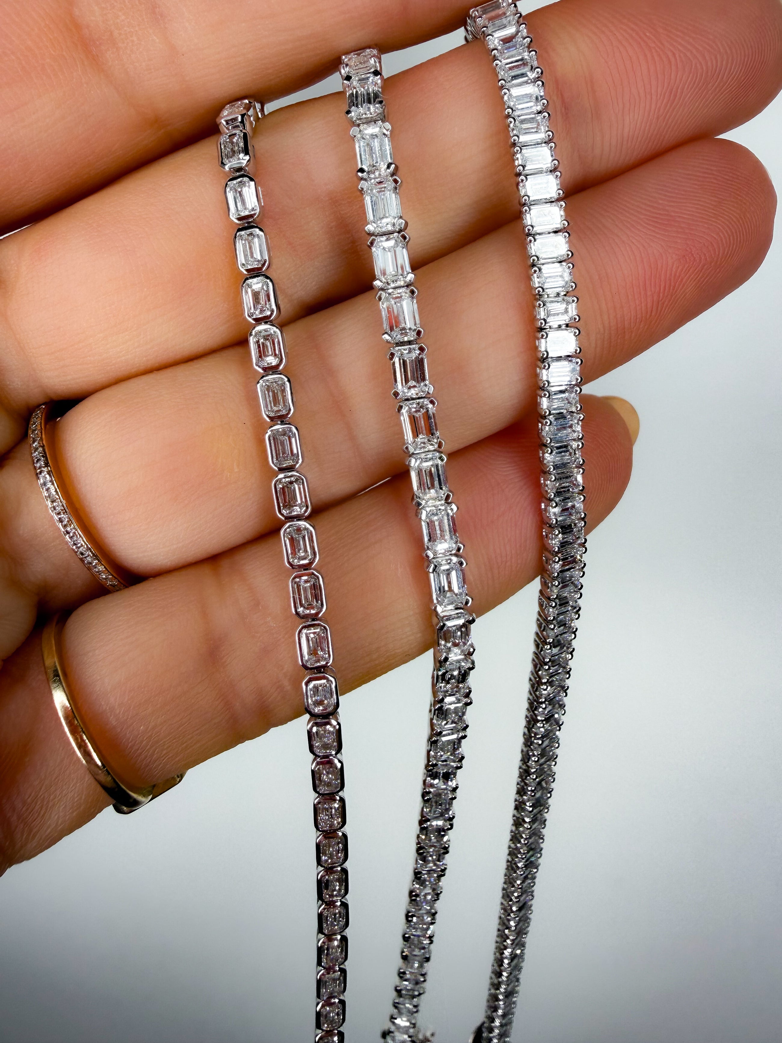 Classic Emerald Tennis Bracelet