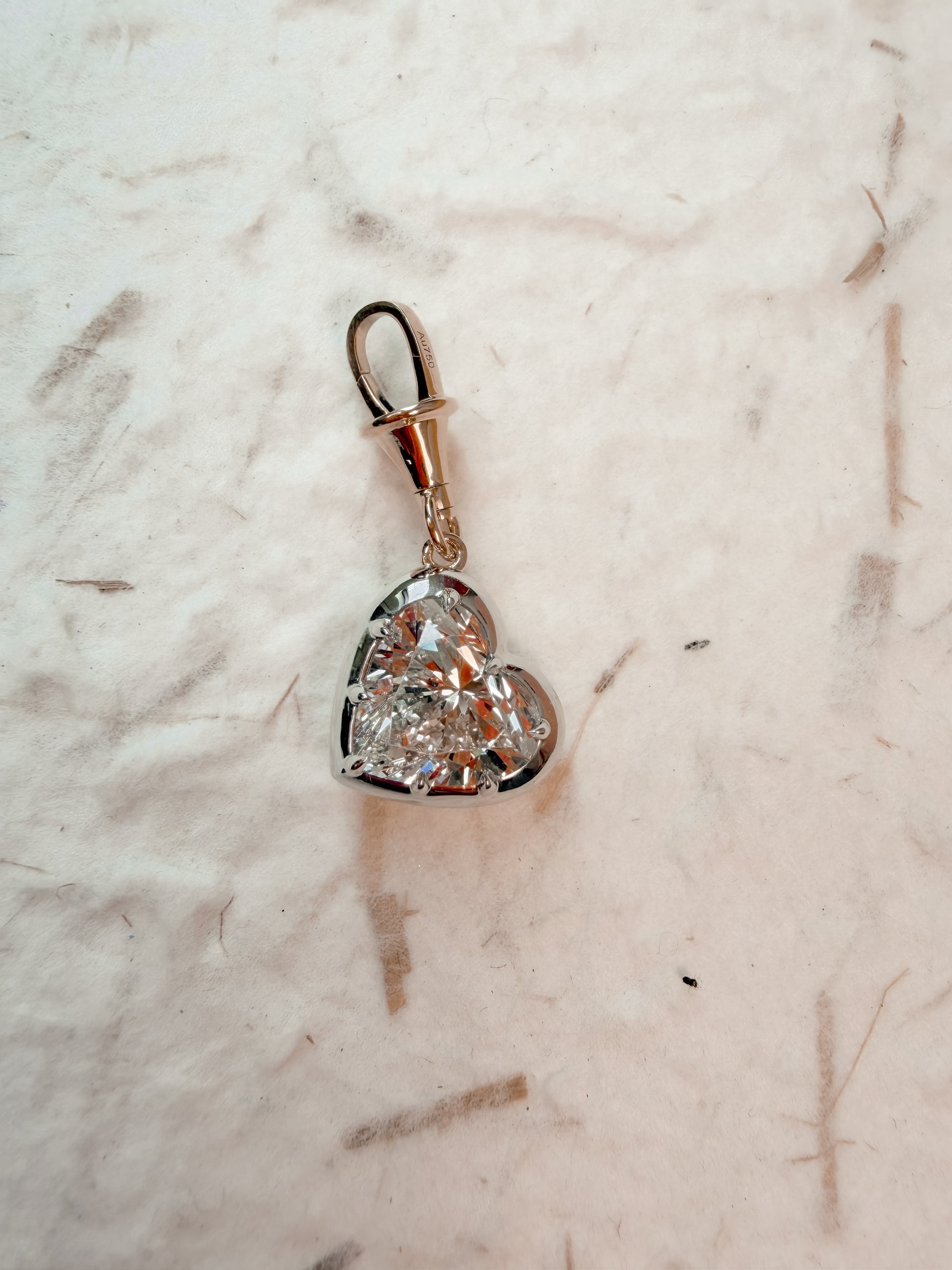 Seraphine Amour Pendant