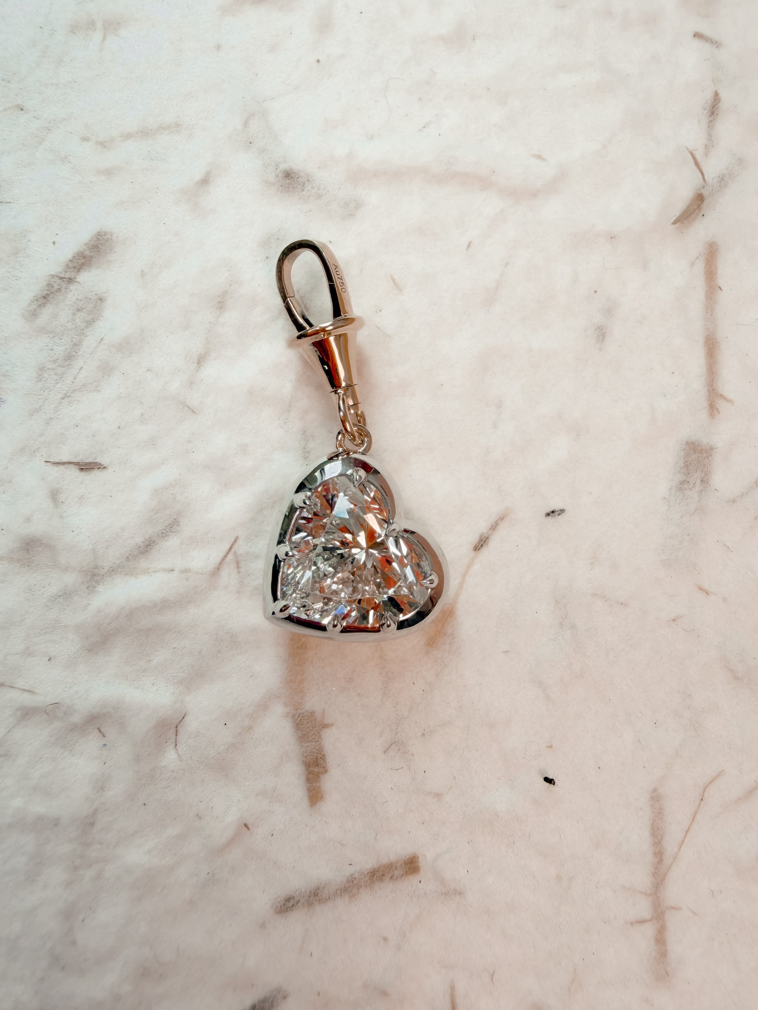 Seraphine Amour Pendant