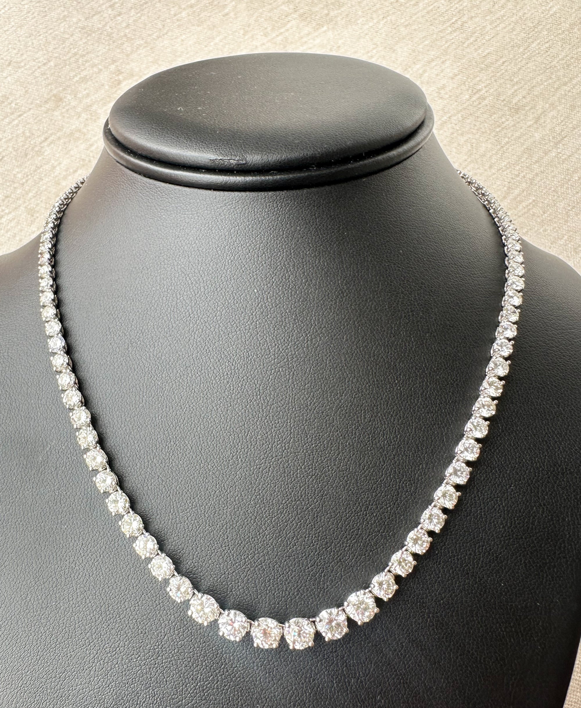 The Gradual Diamond Tennis Necklace