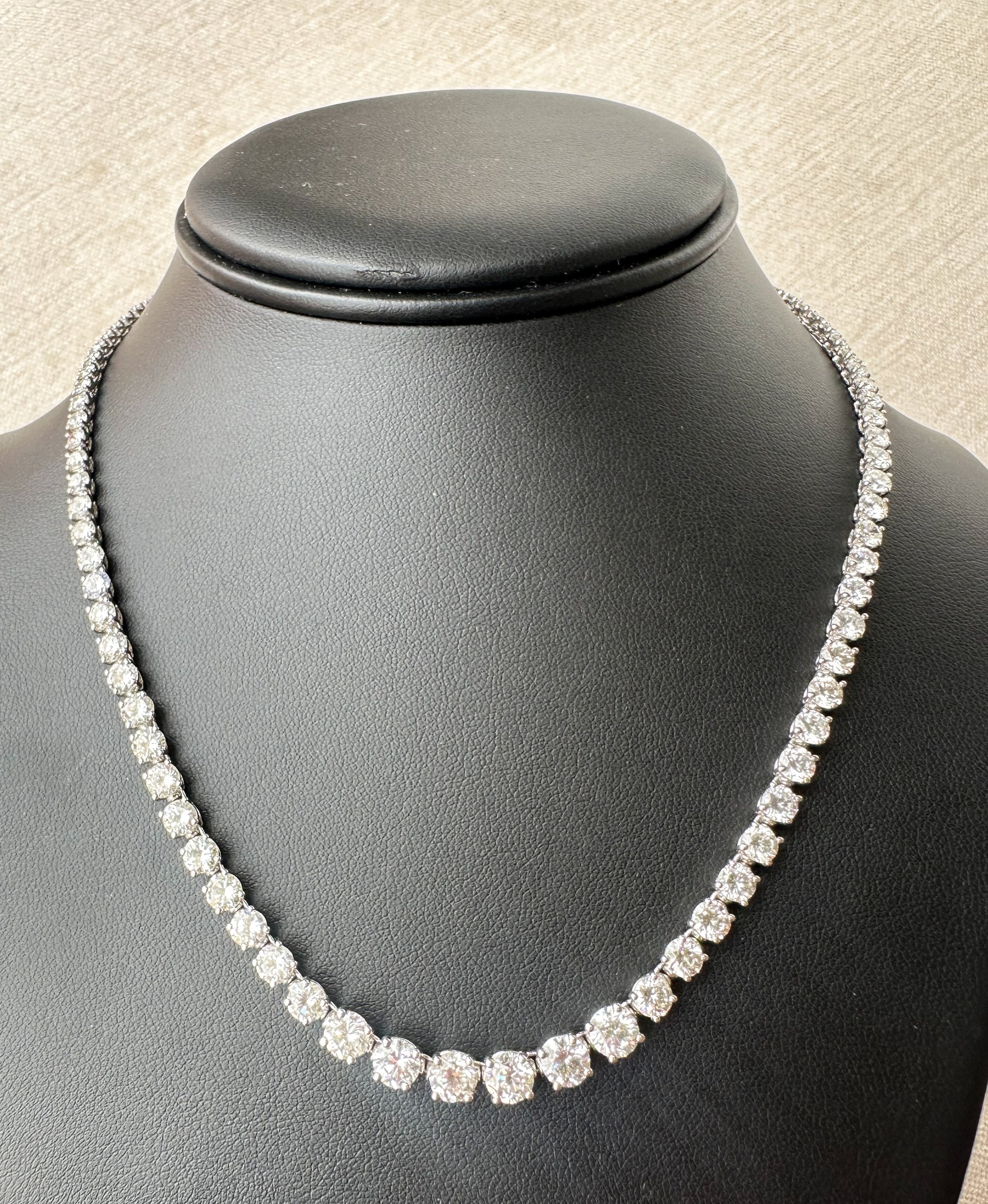 The Gradual Diamond Tennis Necklace