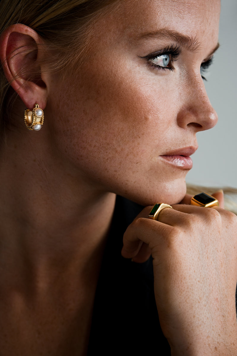 Luna Pearl Hoops
