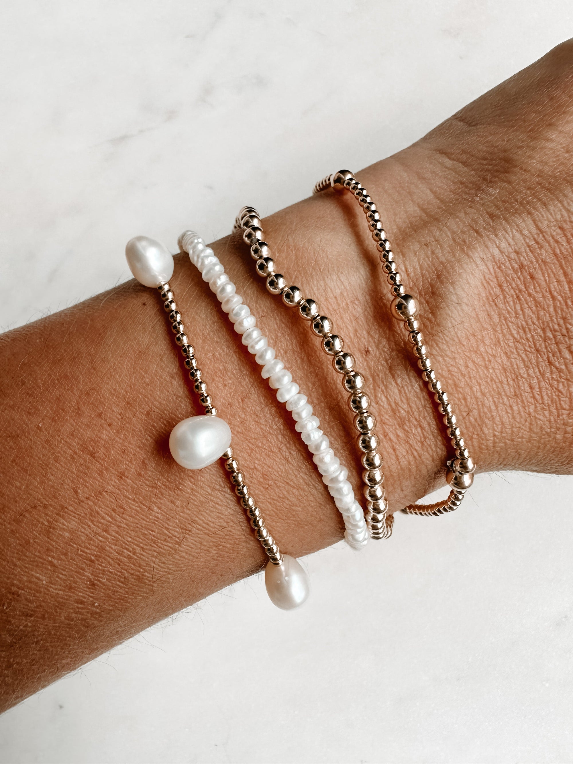 Strand of Pearl Bracelet