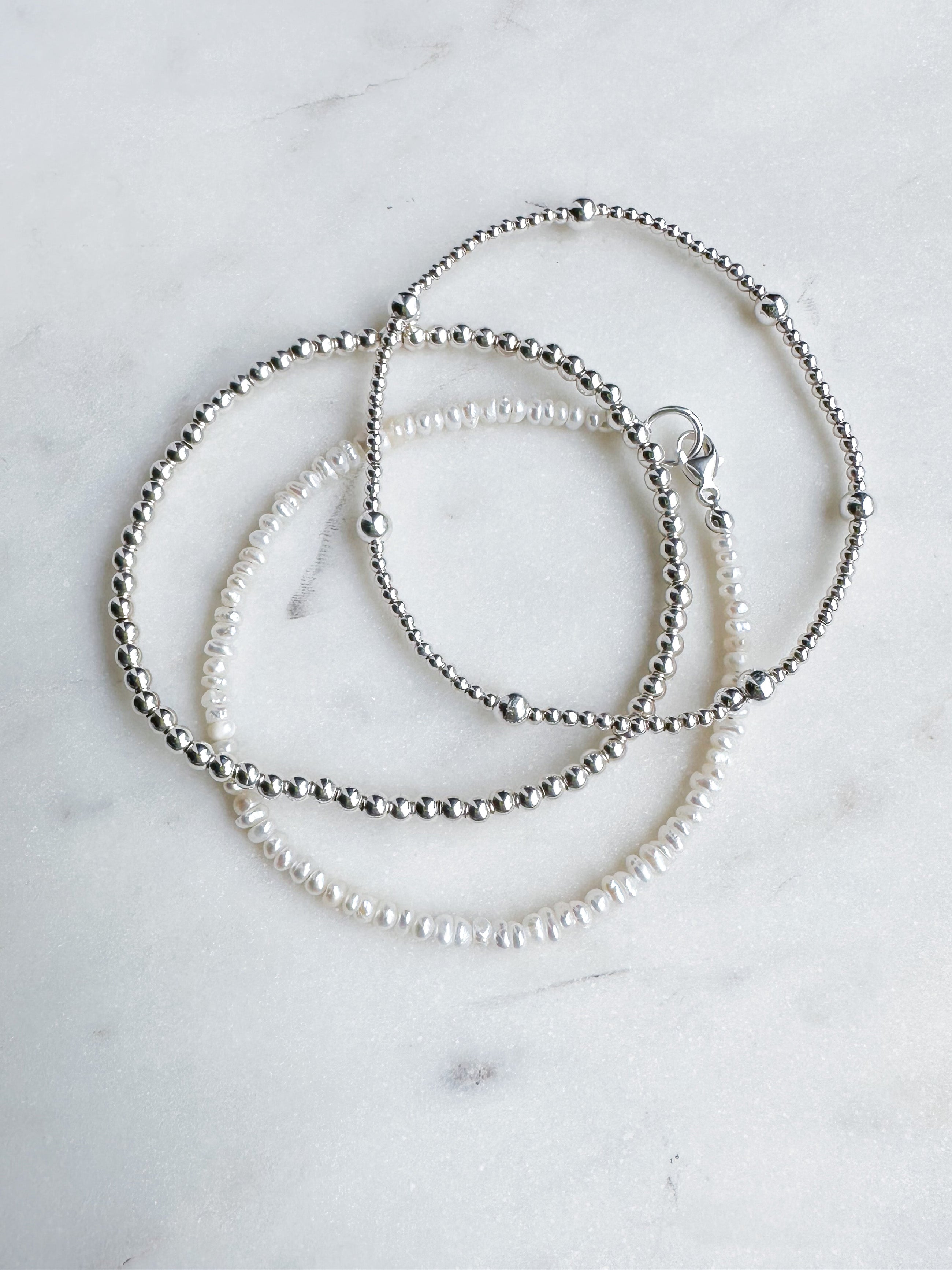 Strand of Pearl Bracelet