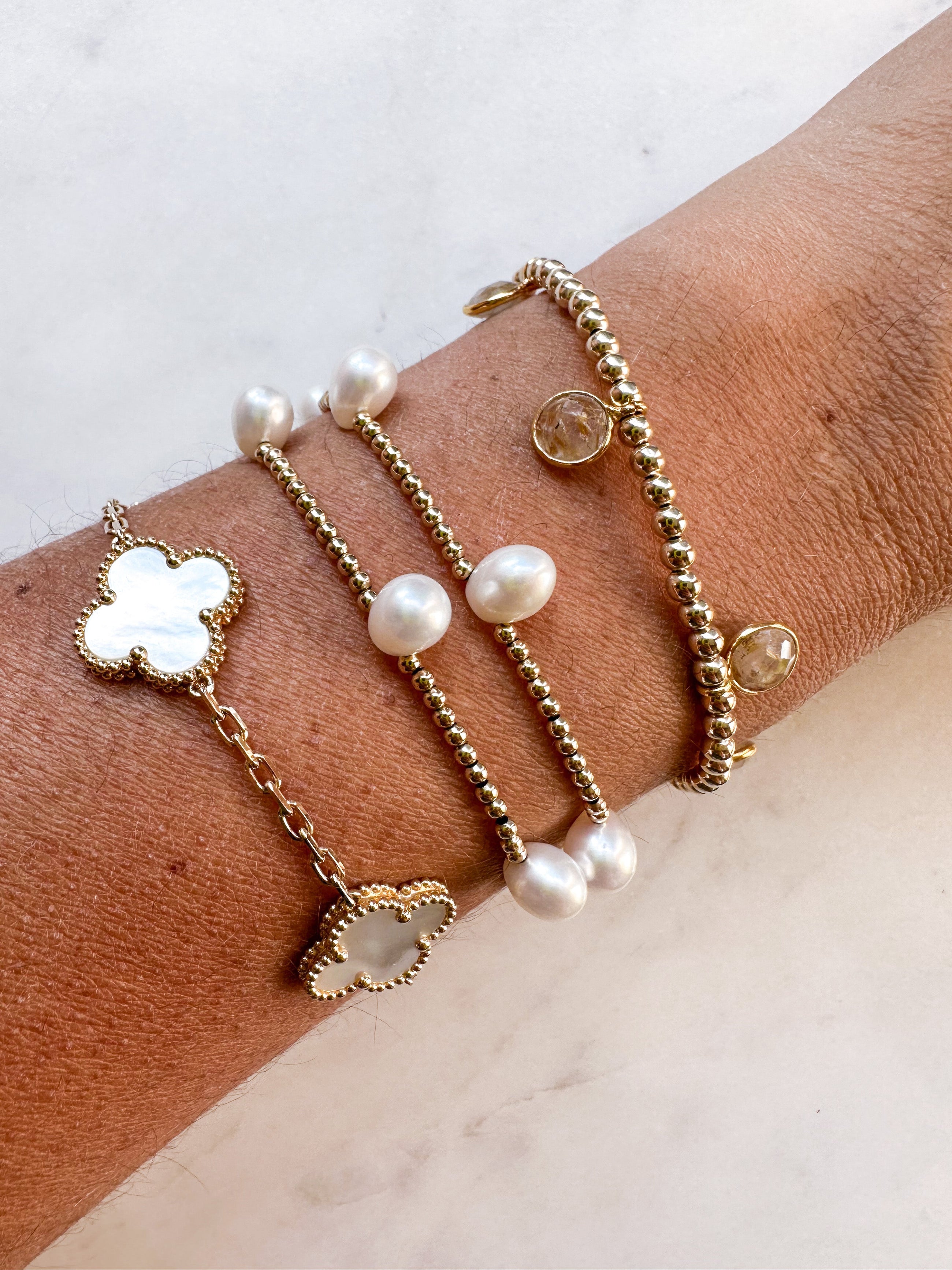 Golden Quartz Drop Bracelet