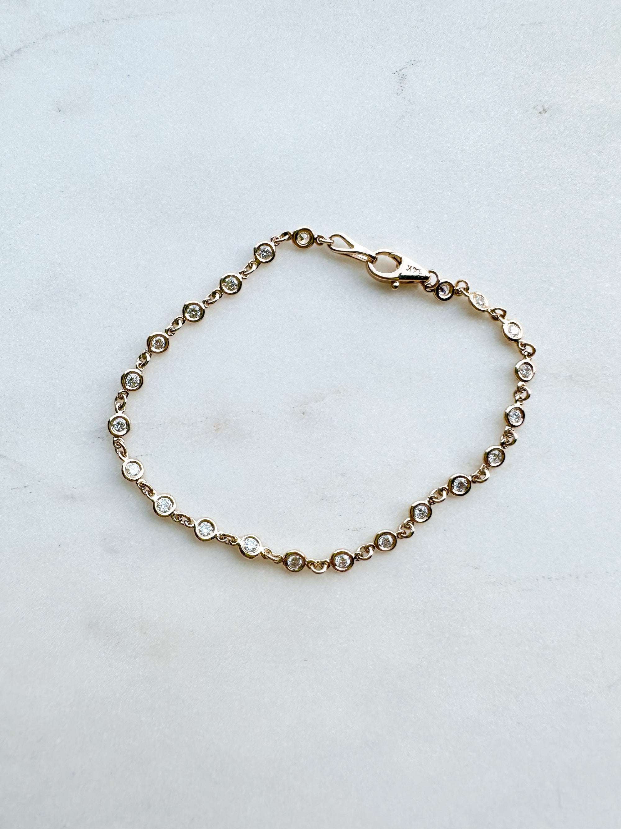 Diamond Bezel Chain Bracelet