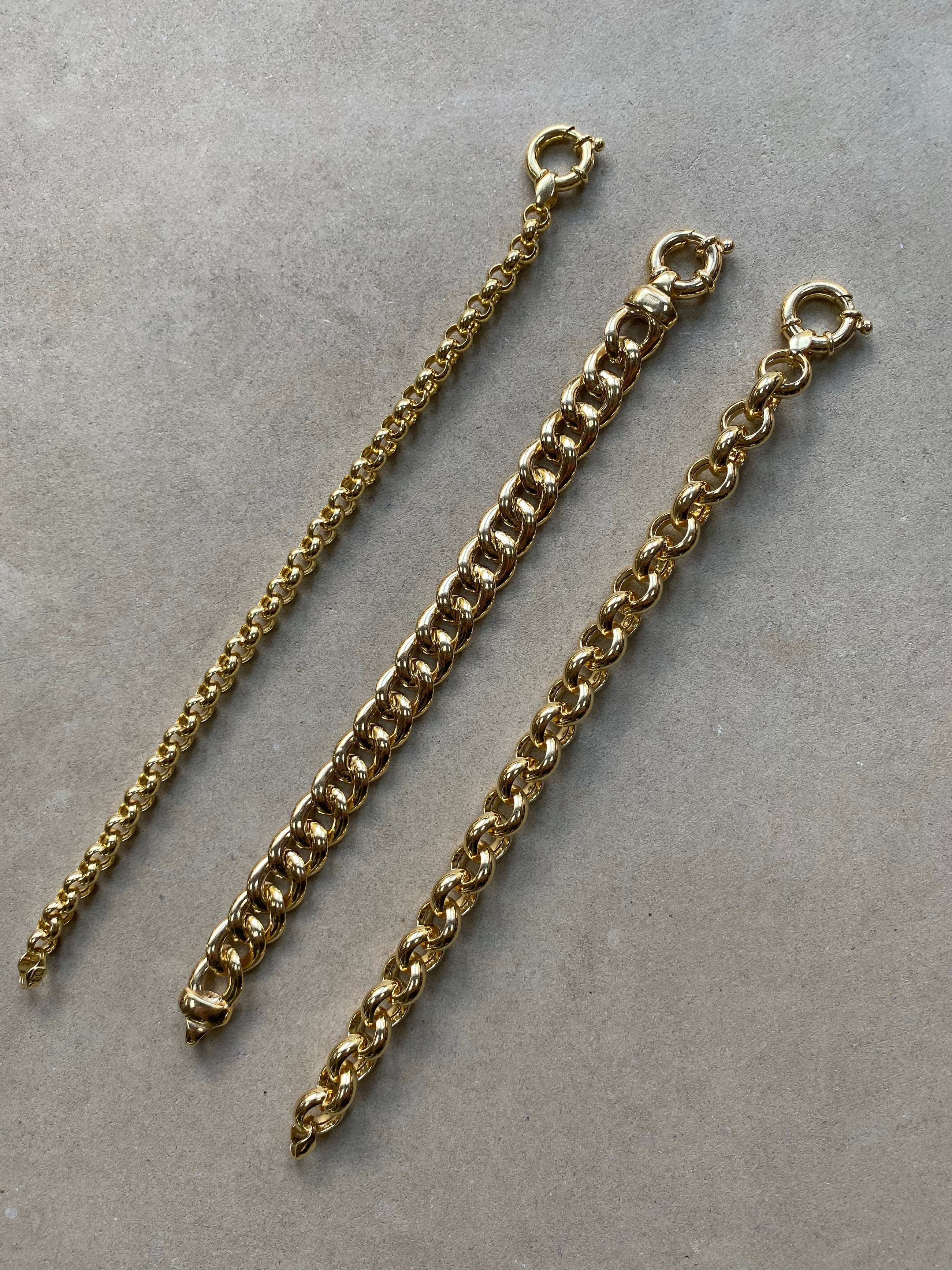 Gold Chain Bracelet ~ Curb