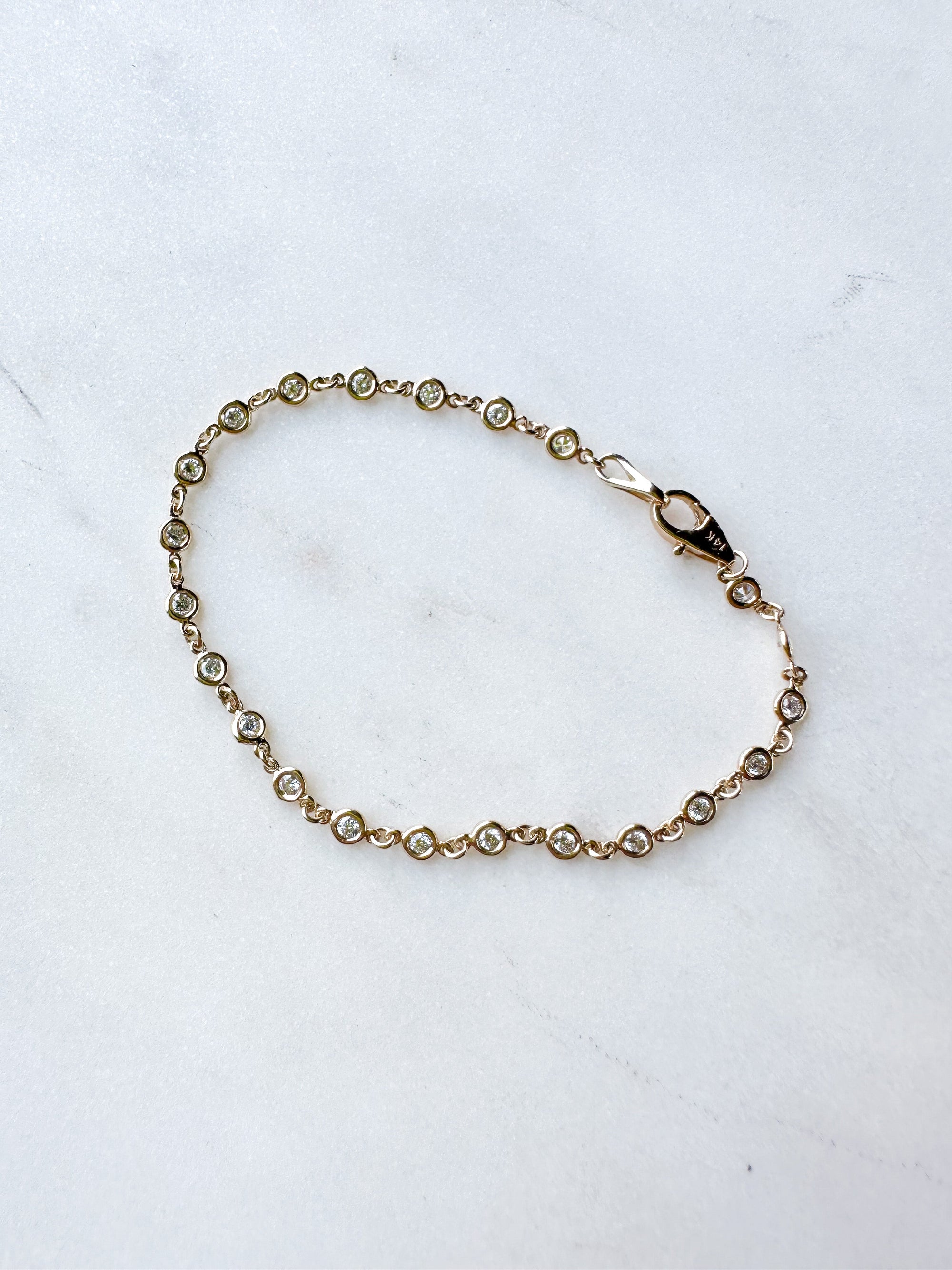 Diamond Bezel Chain Bracelet
