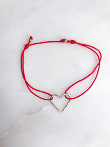 Heart Thread Bracelet