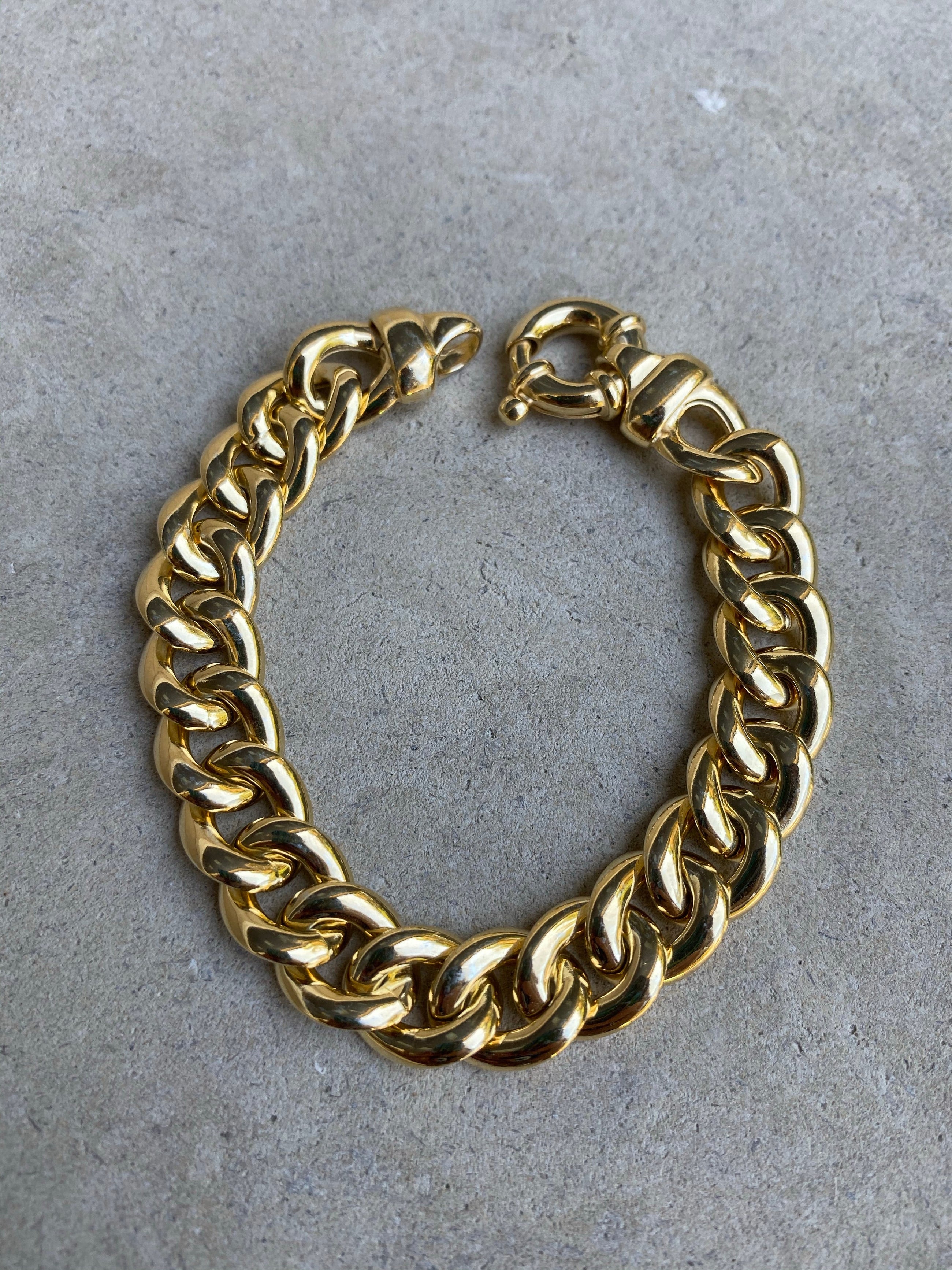 Gold Chain Bracelet ~ Curb